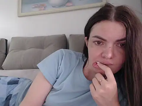 XXX chat uživo modela _JustmeHere_