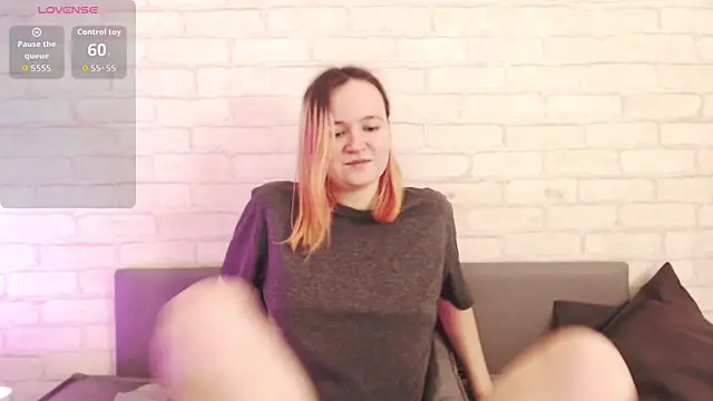 Ericha_Stone élő XXX-chatje