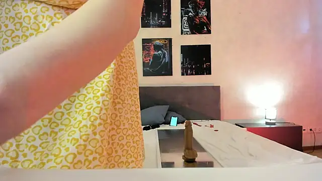 XXX chat uživo modela scent__of_woman