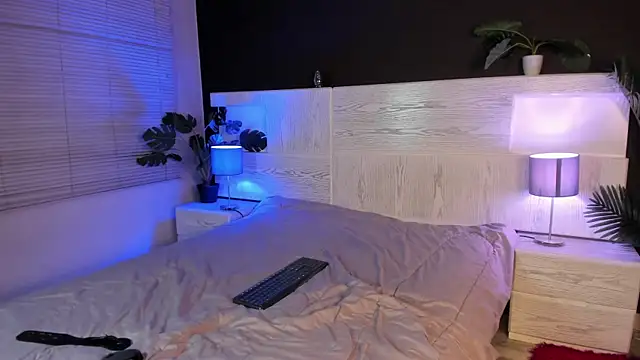 Mia_noiir Live XXX-Chat