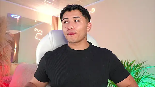 MatiasKorn Adlı Modelin Canlı XXX Sohbeti