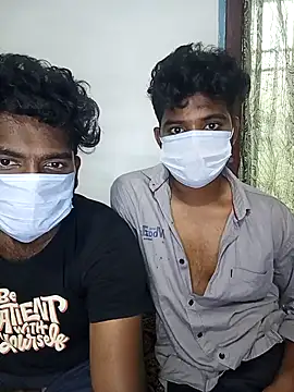 Tinku_1324n Webbikameraesitys