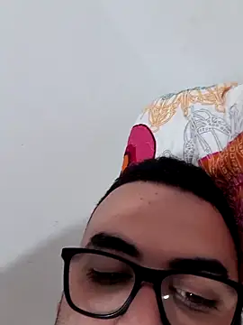 julianlondo111のウェブカメラショー