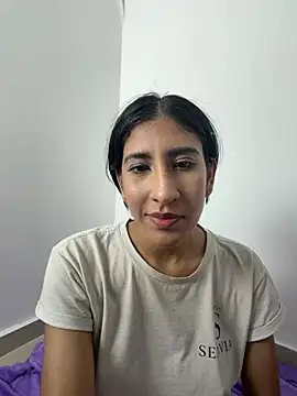 Violet_rousse7 élő XXX-chatje