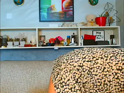 Natali3855 Adlı Modelin Canlı XXX Sohbeti