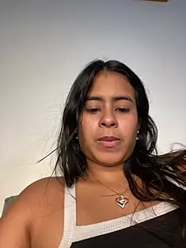 lucirganaxxx Webcam-Show