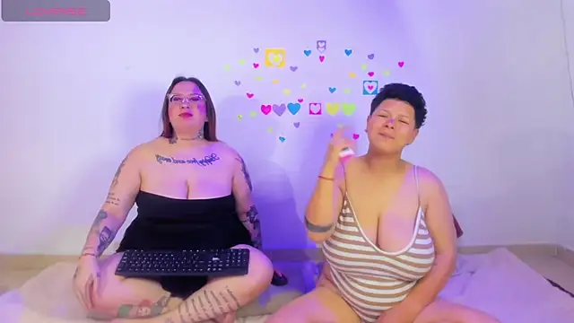 MiaYMolly Live XXX-Chat