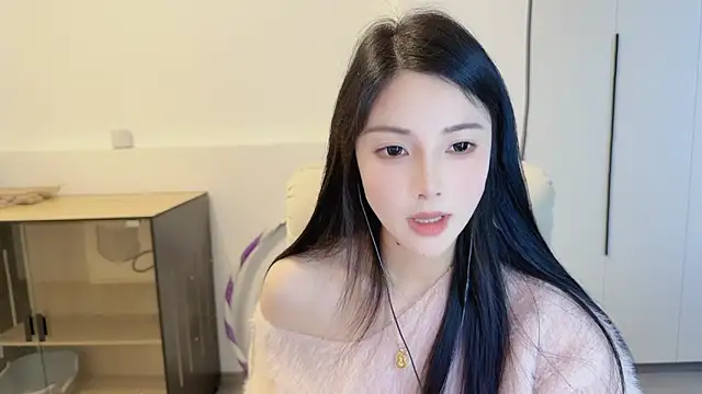 HaagenDazs_ élő XXX-chatje