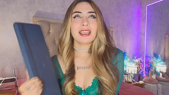 nini_love01's Live XXX Chat