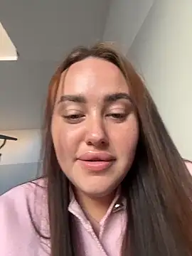 KiraSunshine's Live XXX Chat