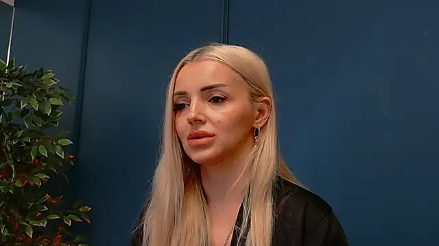 Chat XXX ao vivo de DeeaVIP