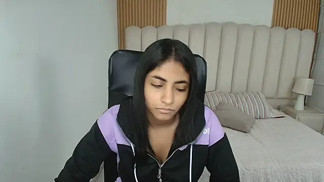 Chat XXX en directo de shaneelle