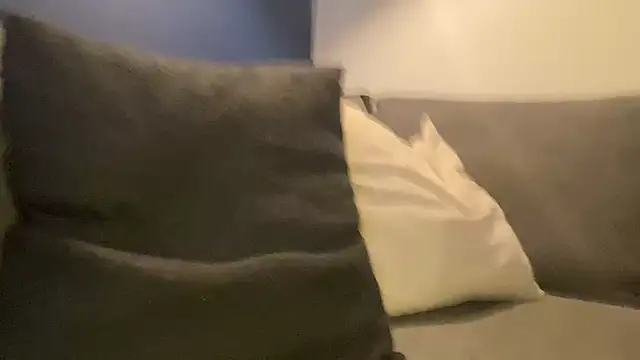 CloudyMuscleBeefy Live XXX Chat