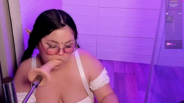 Chatroom XXX en direct de ShylySweet