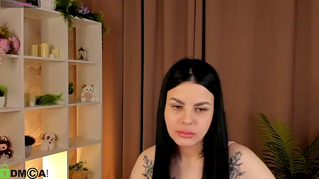 Oliviabagheera Adlı Modelin Canlı XXX Sohbeti