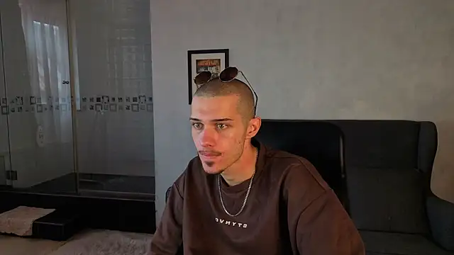 Chat XXX ao vivo de KaydenDrew