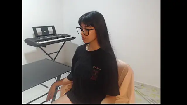 แชท XXX สดของ meganmiauu