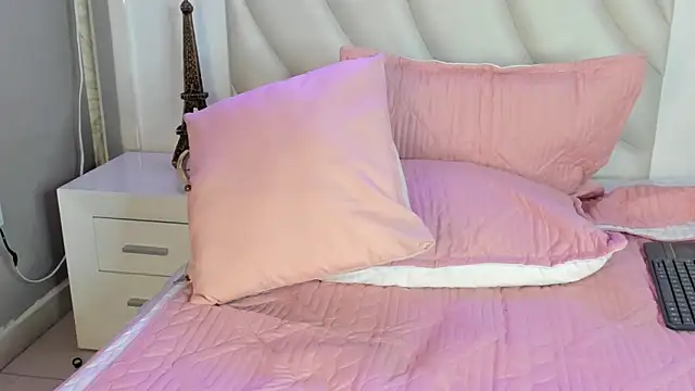 Chat XXX ao vivo de Tommy_Lovee