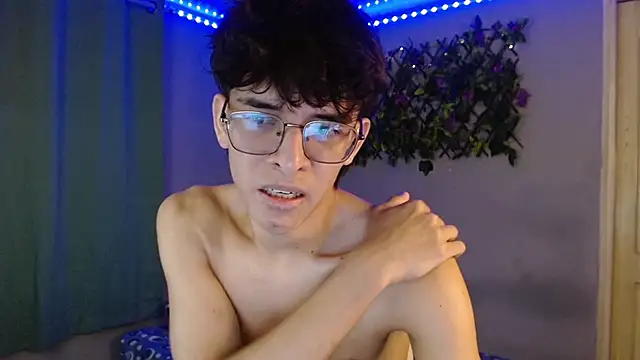 Chat XXX ao vivo de noah_millerx