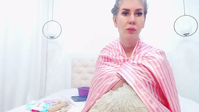 Онлайн чат XXX BarbieDool