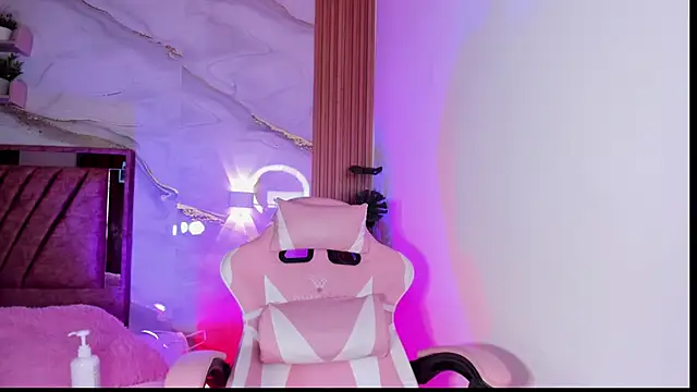 sofi_naughty__ Obrolan Langsung XXX