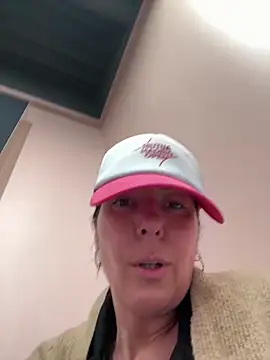 eveangelll's Live XXX Chat