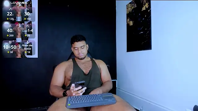 Big_furry_bear13 网络视讯表演