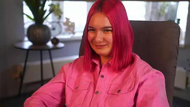 LindyMekee Webcamshow