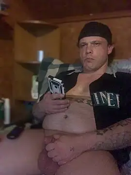 Ldnick69 élő XXX-chatje