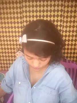 Freakingromance Show in webcam