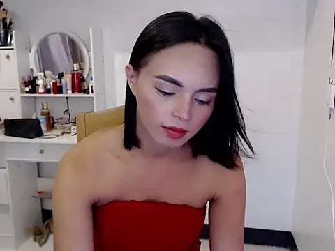 miya_khali Show Webcam