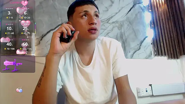 Show de Sissy_Bdsm_ na webcam