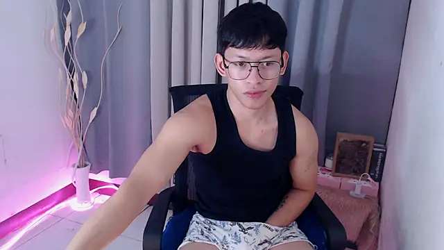 pinkcock_froi2305 Pertunjukan Webcam