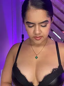 Martina-Roberts-'s Live XXX Chat