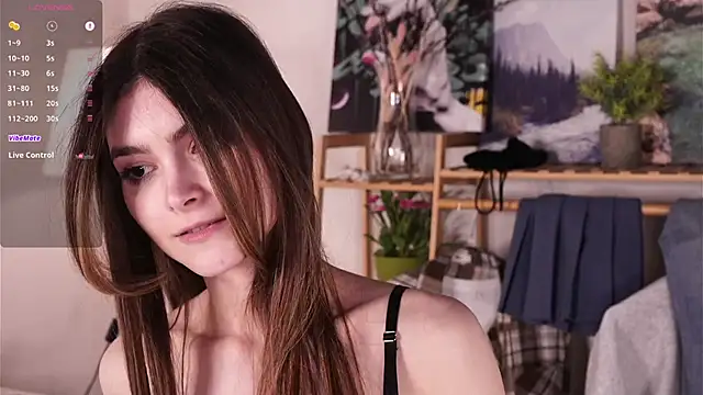 CherlyGuss Chat XXX in diretta