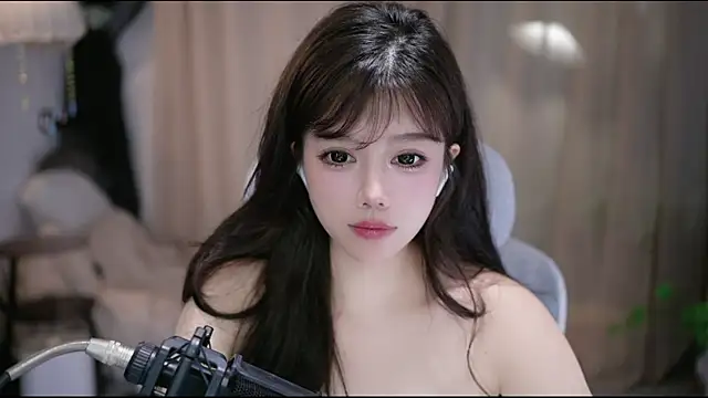 Cecily: онлайн-секс-чат