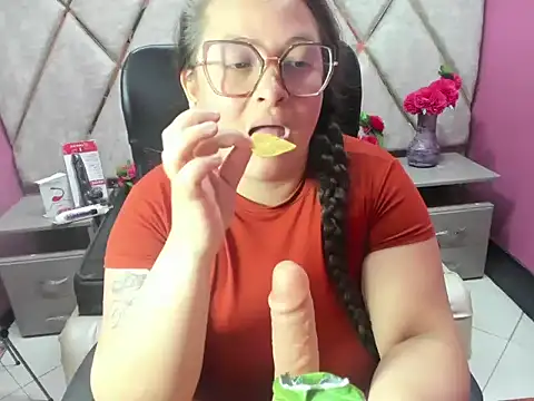 Sarah_Boobs_ live XXX chat