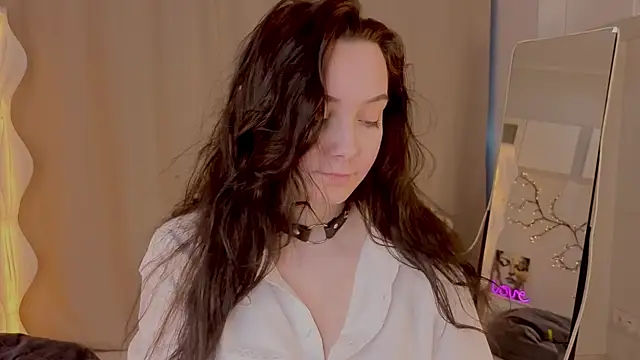 Chat XXX en directo de KaraNeagle