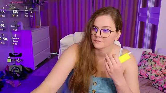 KellyKleine Live XXX Chat