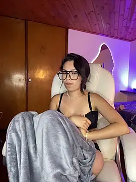 Mady_Pink লাইভ XXX চ্যাট