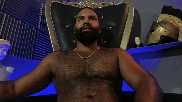 BeardAndrew Live XXX Chat