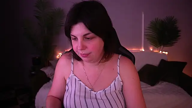 MirandaWong – Naživo XXX chat