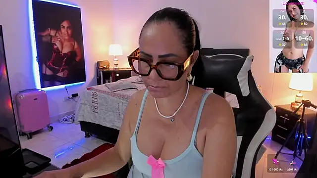 RubyStrome: онлайн-секс-чат