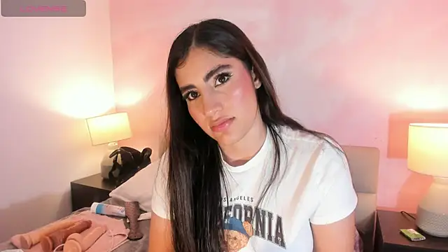 Chat +18 de IsabelaStefano ao vivo