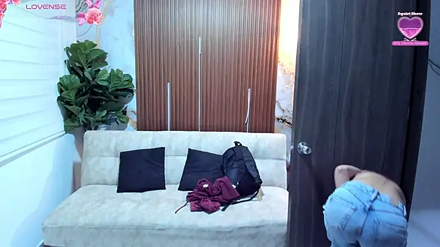 Chat XXX ao vivo de Antonella_Moretti_