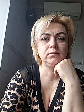 Вебкам-шоу SylvieGold453