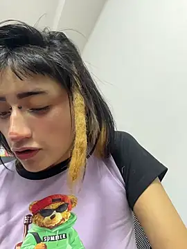 دردشة baby_akuma الجنسية المباشرة