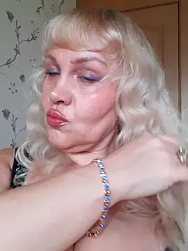 Chat +18 de IsabellaBoni ao vivo