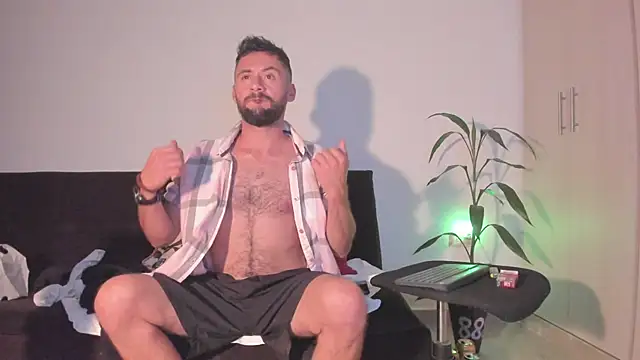 Erickpritz_xh 在線直播表演