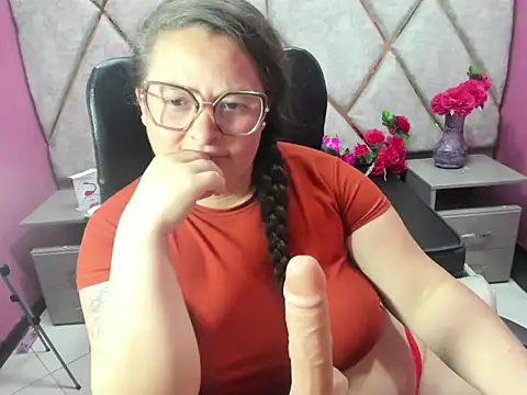 Sarah_Boobs_ 라이브 XXX 채팅